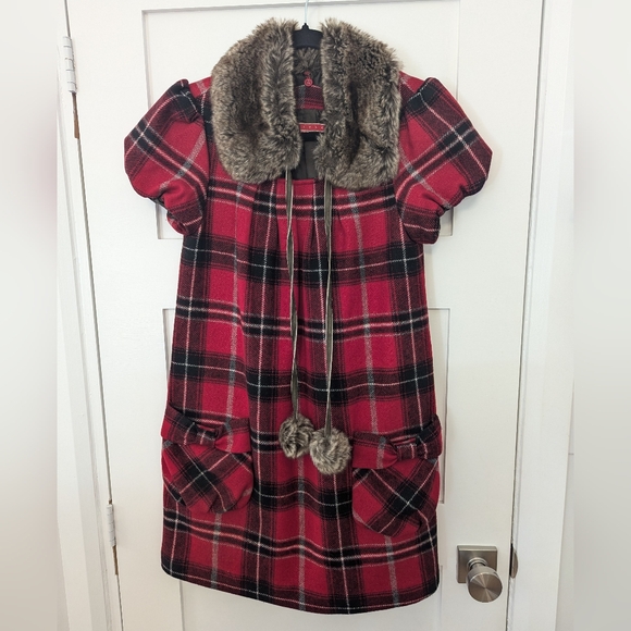 ES Style Wool Blend Mini Dress With Removable Faux Fur Collar - Picture 8 of 8